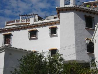 SPLENDID TOWNHOUSE IN MALAGA Almachar